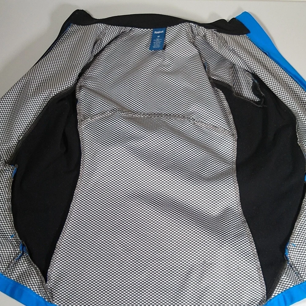 Reebok bright blue